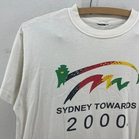 VTG 90s Sydney 2000 Olympics T Shirt Mens M Single Stitch Graphic Made‎ in USA - Picture 2 of 10